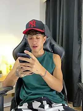  CamiloBass online show from March 2026 01:43:02 AM