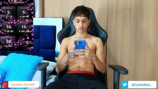  CamiloBass online show from November 2025 09:04:01 PM