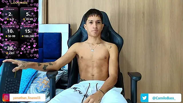  CamiloBass online show from October 2025 07:47:02 PM