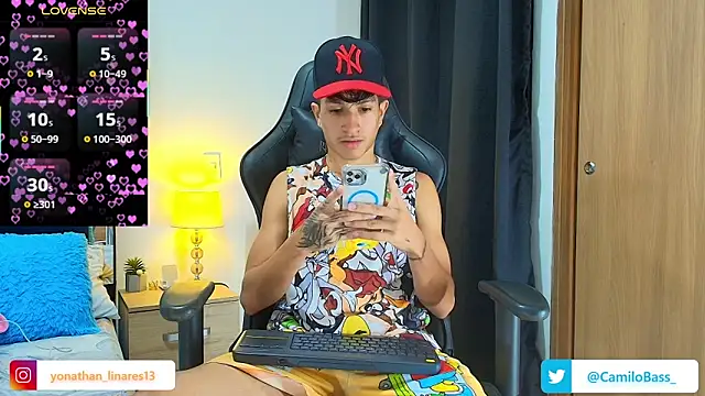  CamiloBass online show from April 2026 07:20:01 PM