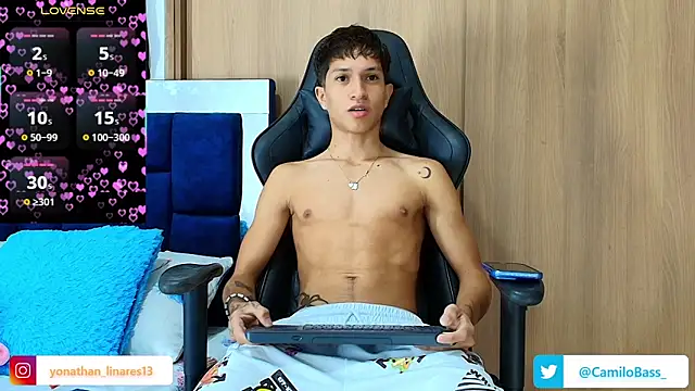  CamiloBass online show from November 2025 12:00:01 AM