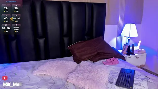 Snapshot of Milf_meli chatting on November 2025 07:29:02 PM Milf meli online show from November 2025 07:29:02 PM