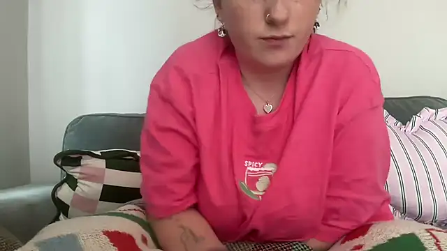 Snapshot of lilsbabyxo chatting on May 2026 04:58:01 PM lilsbabyxo online show from May 2026 04:58:01 PM
