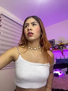 soy sarah  online show from February 2025 04:14:02 PM