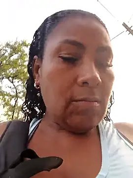 Snapshot of OliviaBurning chatting on January 2026 11:38:01 AM OliviaBurning online show from January 2026 11:38:01 AM