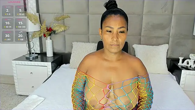 Snapshot of OliviaBurning chatting on March 2025 07:47:02 PM OliviaBurning online show from March 2025 07:47:02 PM