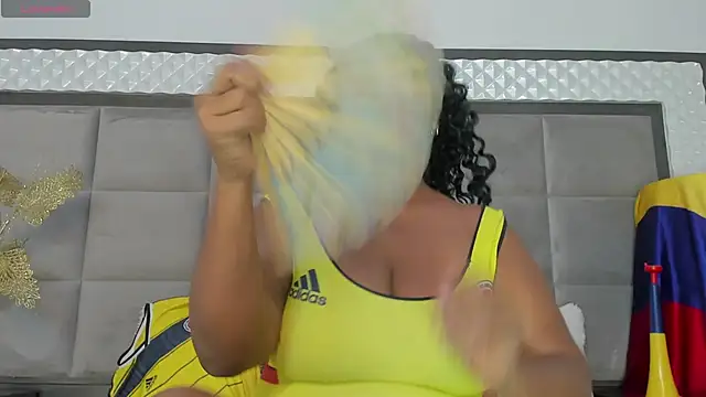 Snapshot of OliviaBurning chatting on March 2025 07:35:02 PM OliviaBurning online show from March 2025 07:35:02 PM