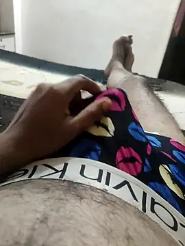 HandsomeHunky1 online show from November 2025 10:03:02 AM