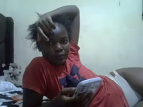 pretty vivy online show from February 2025 08:01:01 PM