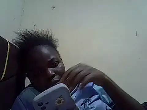 pretty vivy online show from February 2025 05:44:02 PM