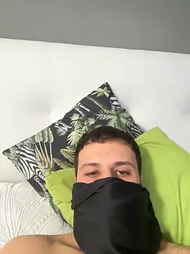 Snapshot of yayaya55598 chatting on December 2024 01:38:02 PM yayaya55598 online show from December 2024 01:38:02 PM