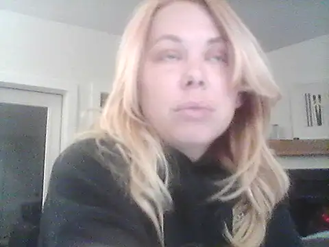 burrkitty online show from October 2025 05:31:01 AM