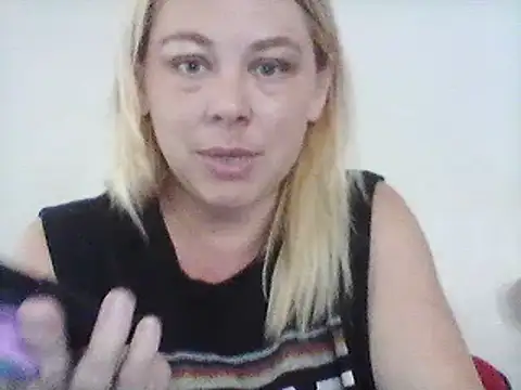 burrkitty online show from December 2024 12:23:01 AM