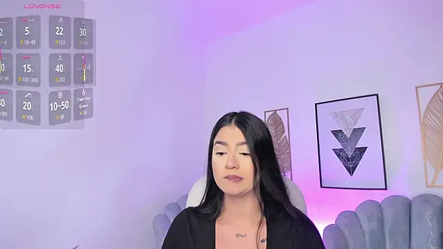 amelie jhons online show from February 2026 08:58:01 PM