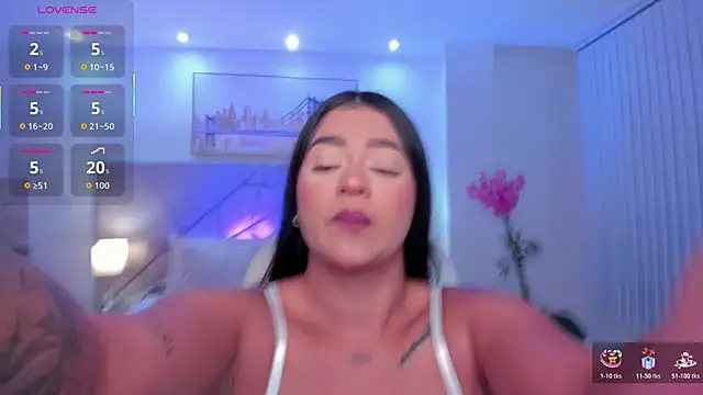 amelie jhons online show from May 2026 11:59:01 PM