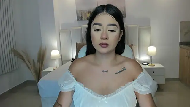 amelie jhons online show from February 2026 11:45:01 PM