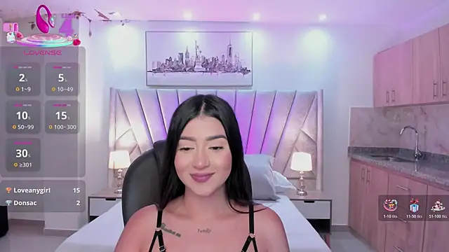 Snapshot of amelie_jhons chatting on December 2025 08:04:02 PM amelie jhons online show from December 2025 08:04:02 PM