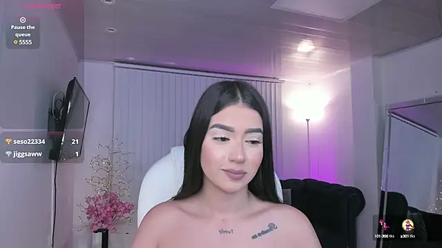 Snapshot of amelie_jhons chatting on March 2025 02:14:02 AM amelie jhons online show from March 2025 02:14:02 AM