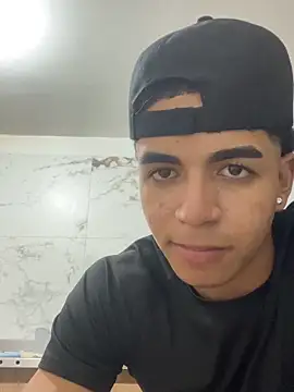 JoanG10 online show from April 2026 04:25:01 AM