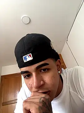 JoanG10 online show from April 2026 06:10:01 PM