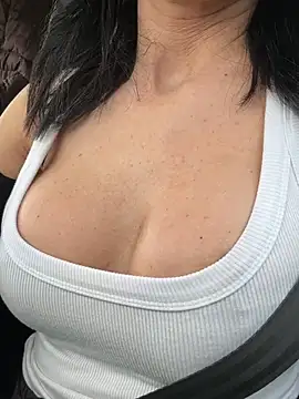 Penelopehot 83 online show from March 2026 01:15:02 PM
