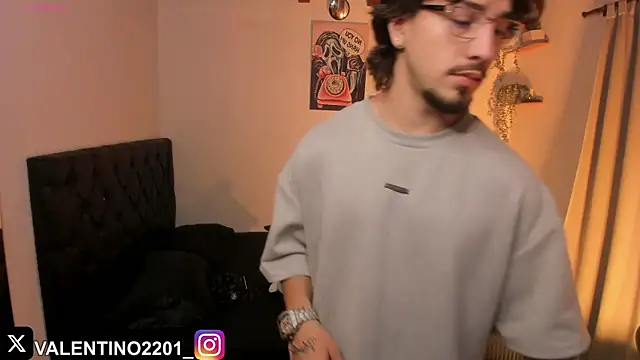 Valentino Xander online show from November 2025 12:03:01 AM