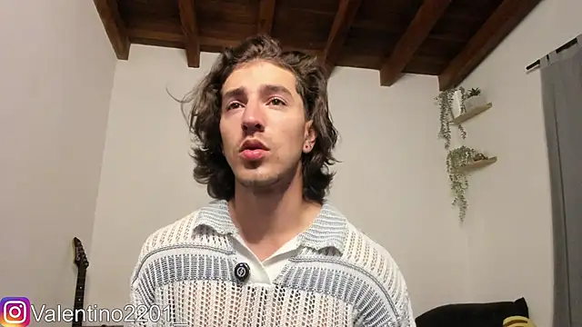 Valentino Xander online show from March 2026 04:12:02 AM