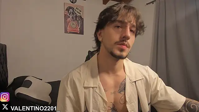 Snapshot of Valentino_Xander chatting on September 2025 11:05:01 PM Valentino Xander online show from September 2025 11:05:01 PM