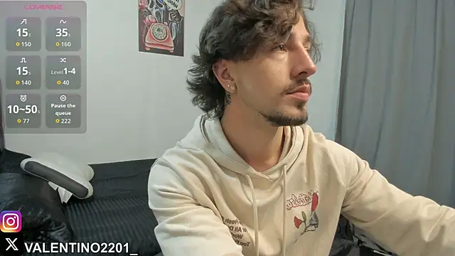 Snapshot of Valentino_Xander chatting on October 2025 12:47:02 AM Valentino Xander online show from October 2025 12:47:02 AM