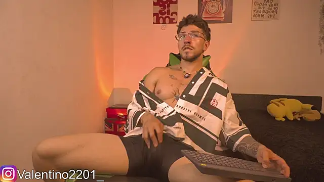 Valentino Xander online show from May 2026 01:26:08 AM