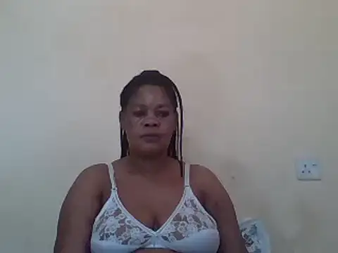 Snapshot of ANALQUEEN4 chatting on March 2025 12:04:01 PM ANALQUEEN4 online show from March 2025 12:04:01 PM