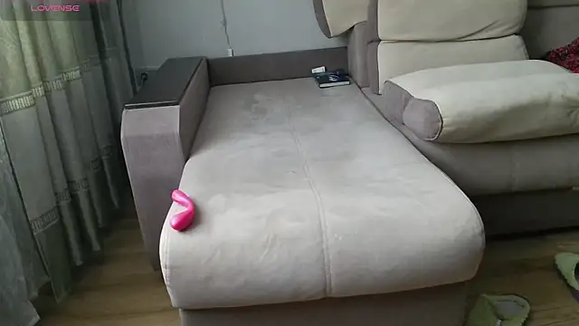 MilaaMilaa online show from December 2025 04:06:02 AM