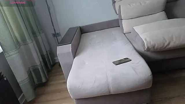 MilaaMilaa online show from February 2026 03:27:01 AM