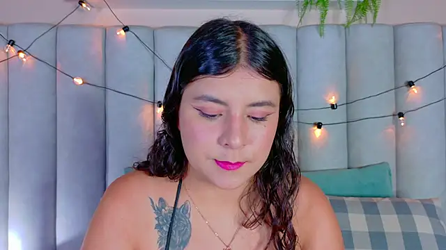 EngelStone online show from November 2025 07:36:01 PM