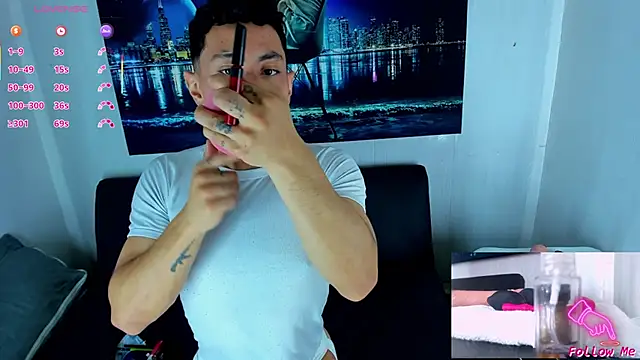 Piggy Eddy online show from September 2025 12:38:01 PM