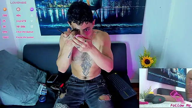 Piggy Eddy online show from September 2025 11:12:02 PM