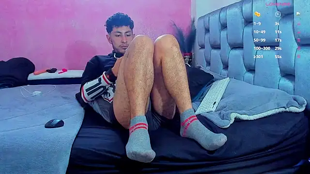 Piggy Eddy online show from March 2025 12:44:02 PM