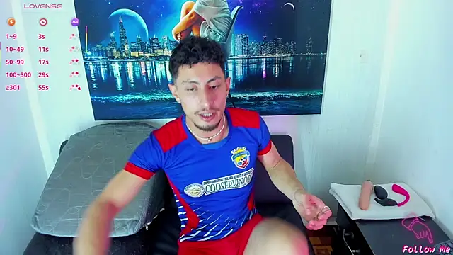 Piggy Eddy online show from October 2025 07:33:01 PM