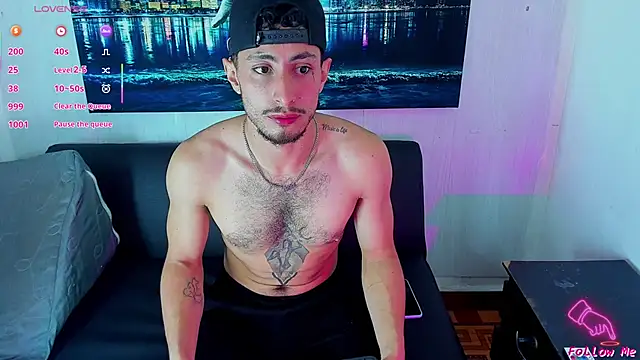 Piggy Eddy online show from September 2025 01:01:02 AM