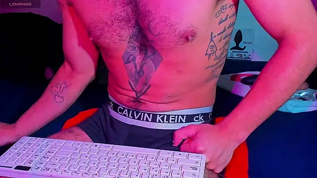 Piggy Eddy online show from February 2026 01:40:01 AM