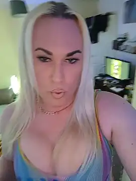 Connie Pepper online show from May 2026 11:42:01 PM