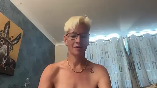 JennyHazel1 online show from July 2026 12:57:01 PM