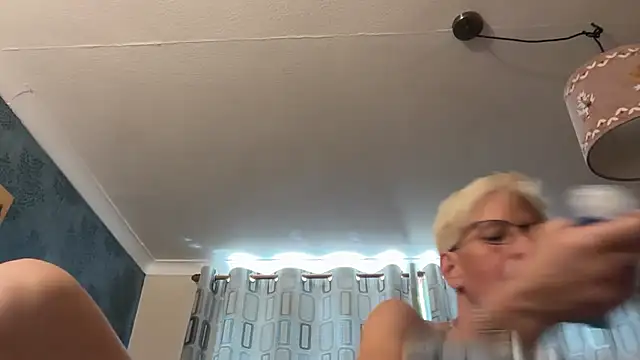 JennyHazel1 online show from July 2026 11:53:01 AM