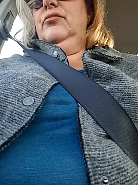 Mara-24 online show from December 2025 02:11:01 PM