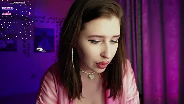 Alice   Rose online show from May 2026 07:12:01 PM