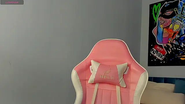 Nicole Charm online show from March 2026 12:11:02 AM