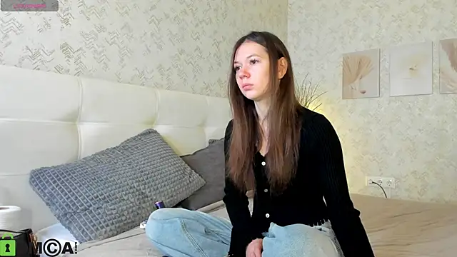 Snapshot of Nicole_Charm chatting on September 2025 09:59:02 PM Nicole Charm online show from September 2025 09:59:02 PM