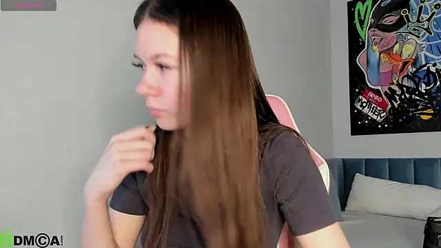 Nicole Charm online show from December 2025 12:03:02 AM