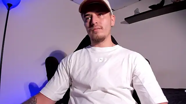 james connor2 online show from March 2026 07:03:02 PM