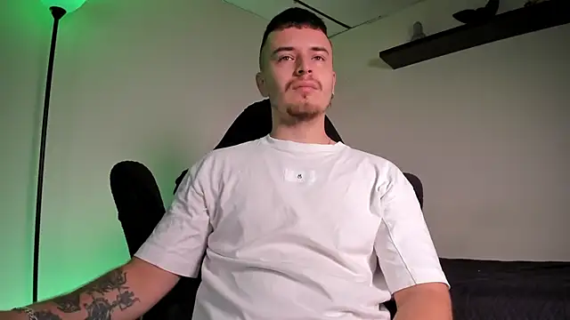 james connor2 online show from February 2026 03:32:02 PM